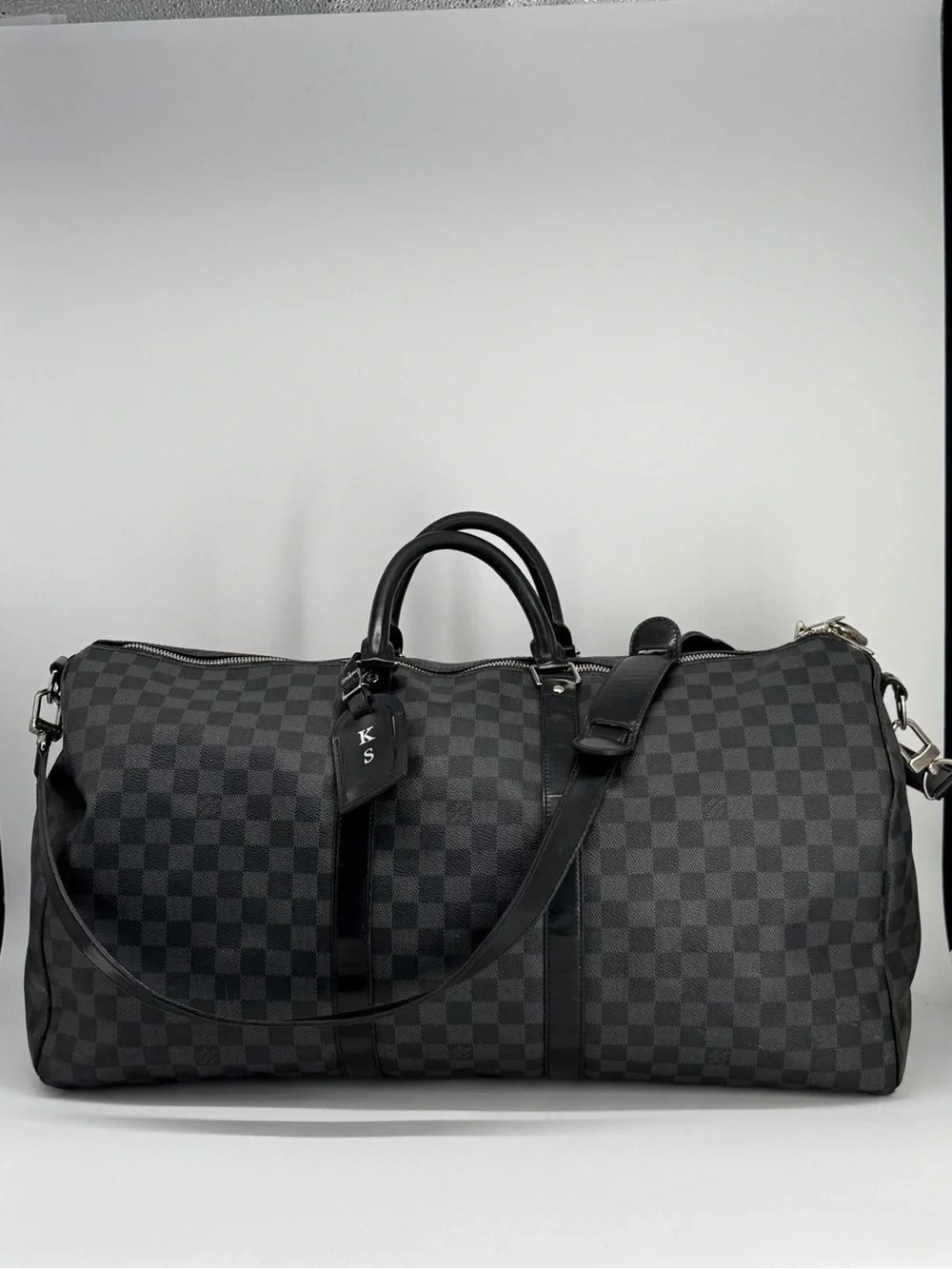 Louis Vuitton Keepall Bandouliere 55 Damier Graphite Canvas Duffle Bag